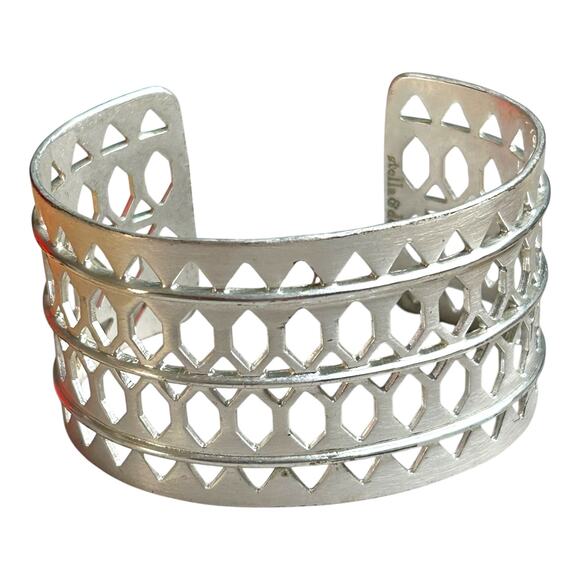 Stella & Dot Plait Brushed Bright Silver Tone Cuff Bracelet - Picture 2 of 5